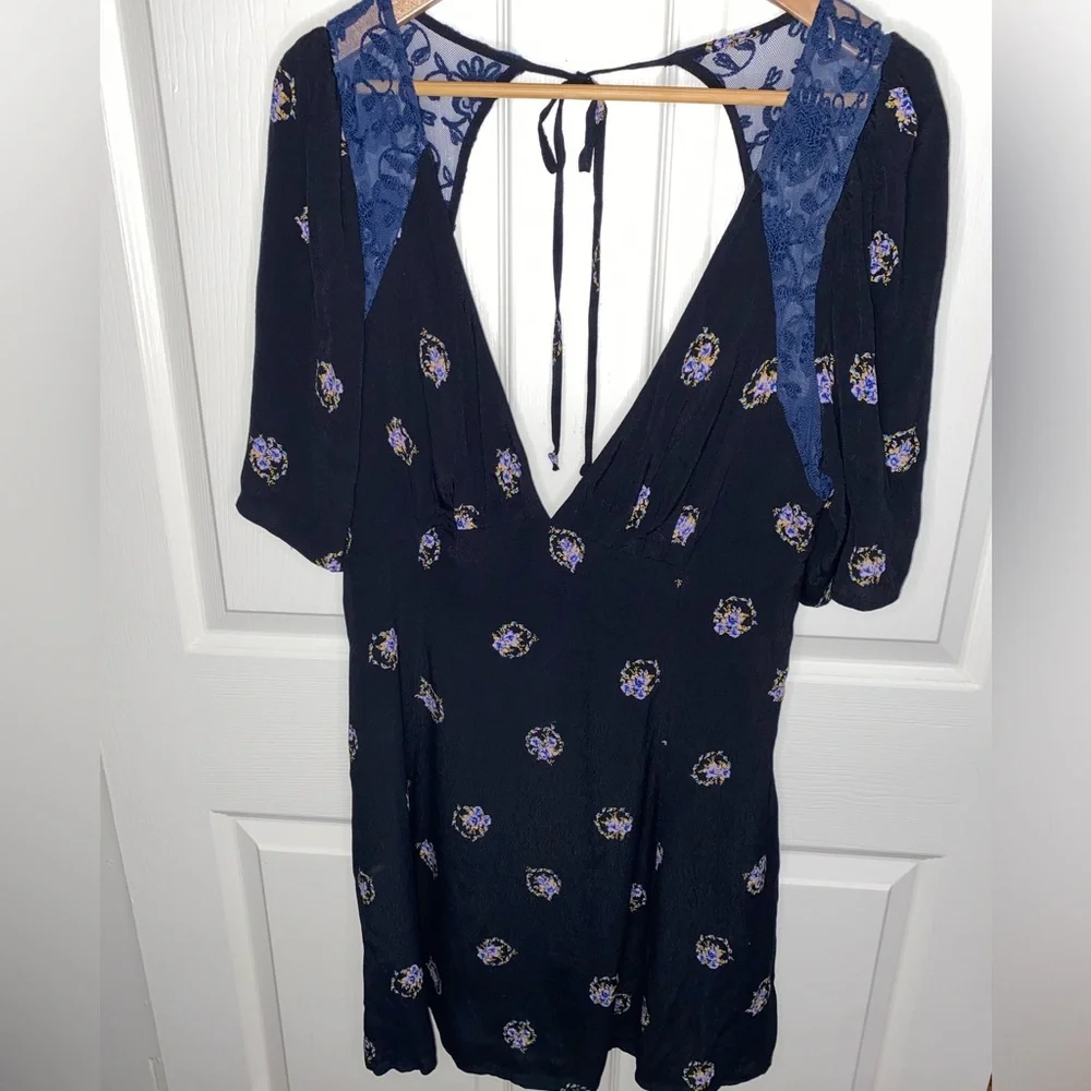 Free People Clove Mockingbird Mini Dress Black Combo Size 12 Like New - Picture 3 of 11
